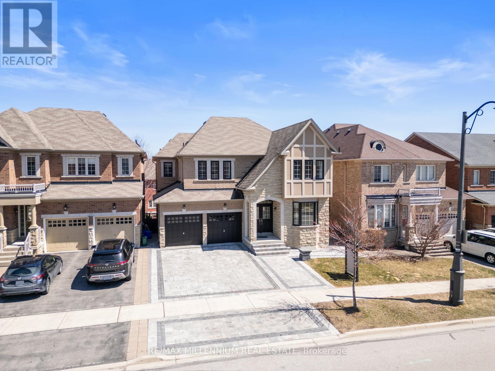 Property at 433 MAVRINAC BOULEVARD image 2