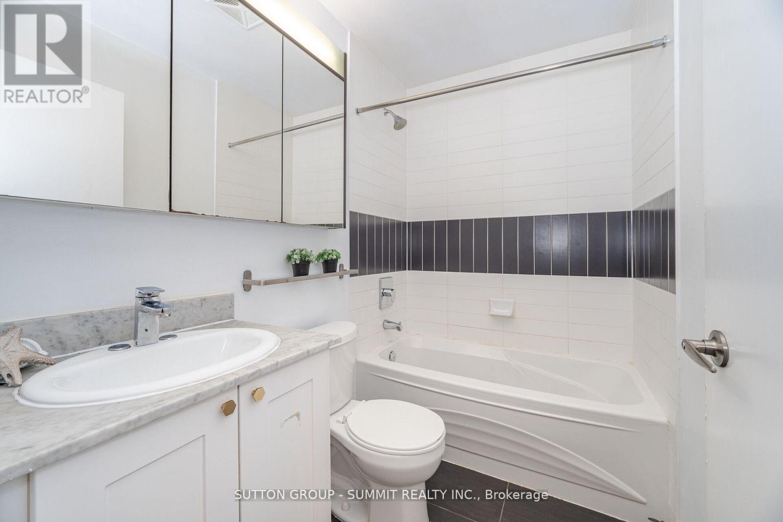 207 - 4065 Brickstone Mews W, Mississauga, Ontario  L5B 0G3 - Photo 23 - W12092230