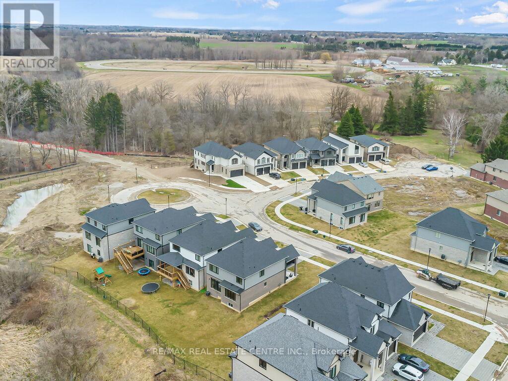Photo 49 of 50 for 3374 Oriole Drive
