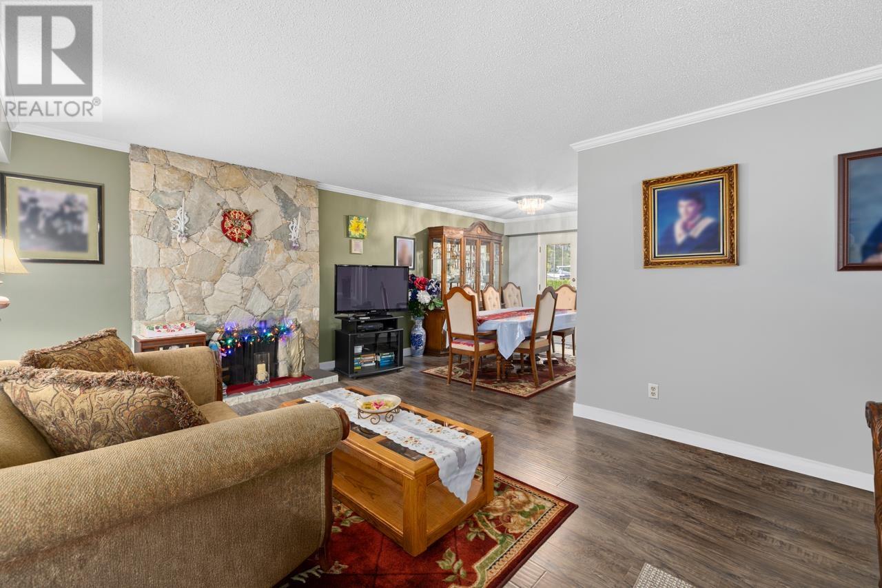 3728 Oakdale Street, Port Coquitlam, British Columbia  V3B 4W8 - Photo 5 - R2990934