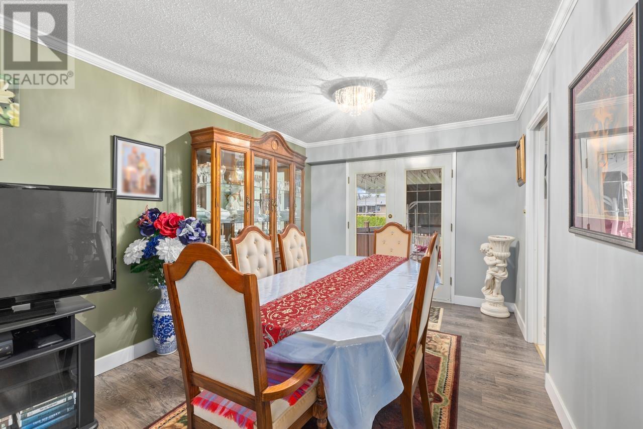 3728 Oakdale Street, Port Coquitlam, British Columbia  V3B 4W8 - Photo 10 - R2990934