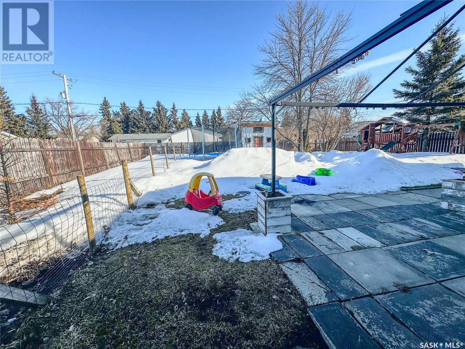 500 Kensington Avenue, Bredenbury, Saskatchewan  S0A 0H0 - Photo 37 - SK002203