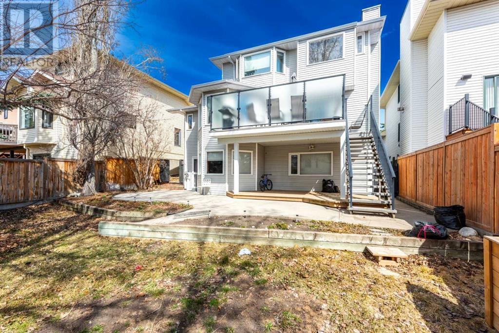 Property at 363 Hawktree Circle NW image 2