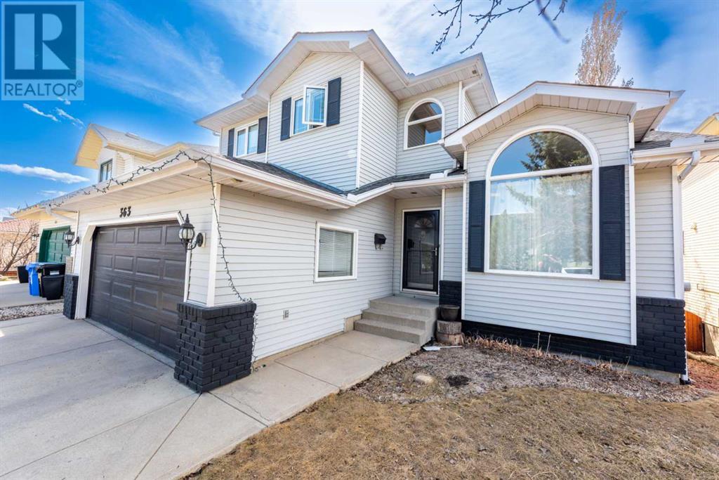 Property at 363 Hawktree Circle NW image 3