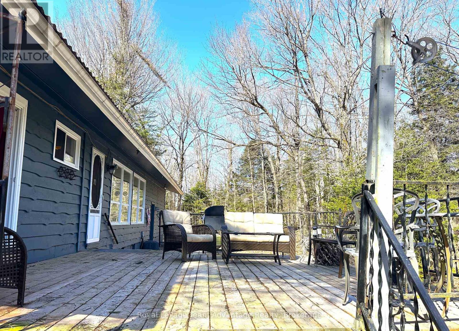 709 141 Highway, Seguin, Ontario  P0C 1J0 - Photo 36 - X12092268