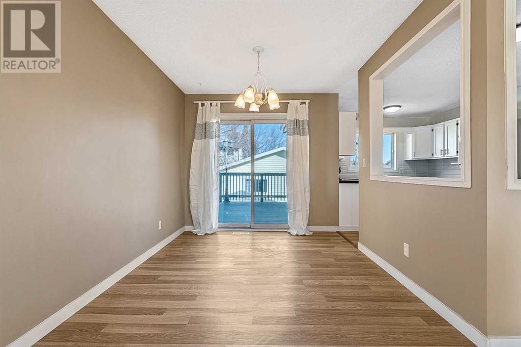 Property at 24 MacEwan Meadow Link NW image 5