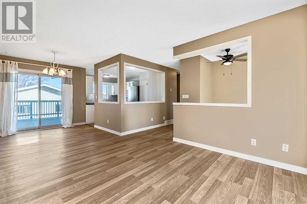 Property at 24 MacEwan Meadow Link NW image 4