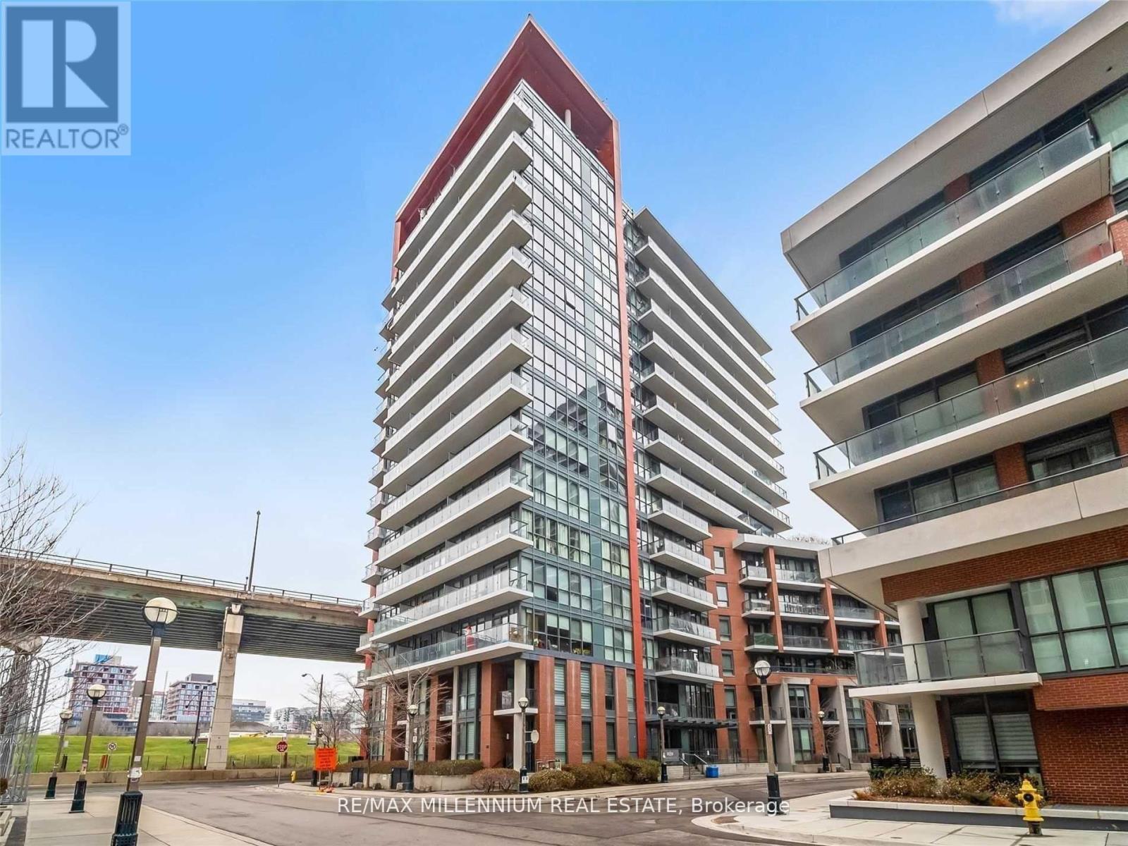 710 - 50 BRUYERES MEWS, Toronto, Ontario
