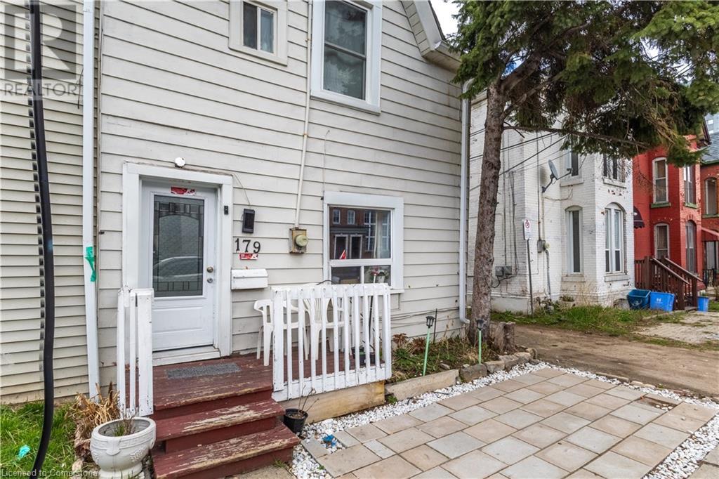 Property at 179 WILSON Street image 3
