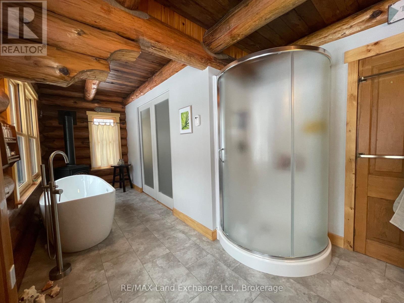 3 Green Brae Crescent, Huron-Kinloss, Ontario  N2Z 0B3 - Photo 8 - X12027991