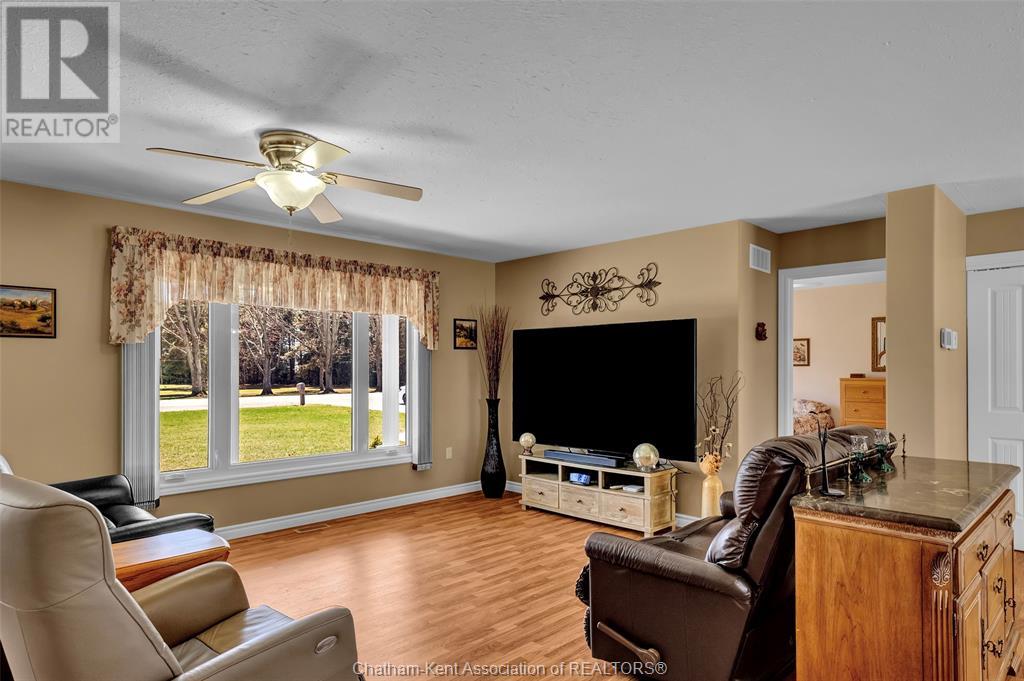 7863 Talbot Trail, Charing Cross, Ontario  N0P 1A0 - Photo 25 - 25008761