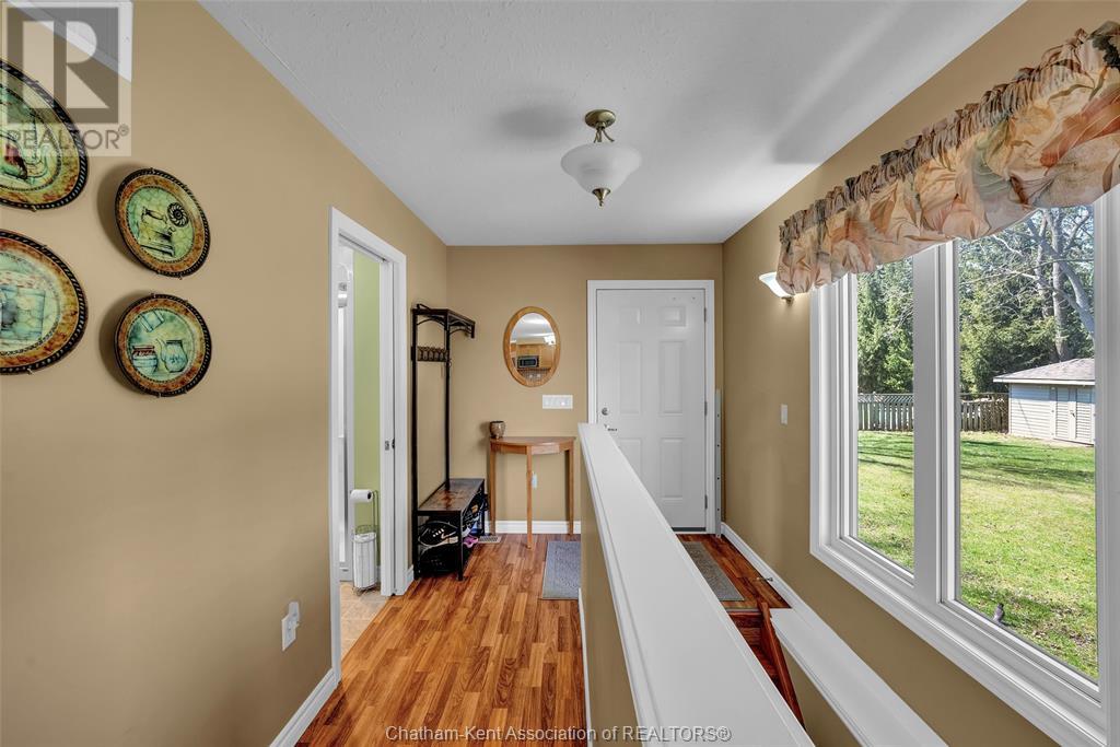 7863 Talbot Trail, Charing Cross, Ontario  N0P 1A0 - Photo 38 - 25008761
