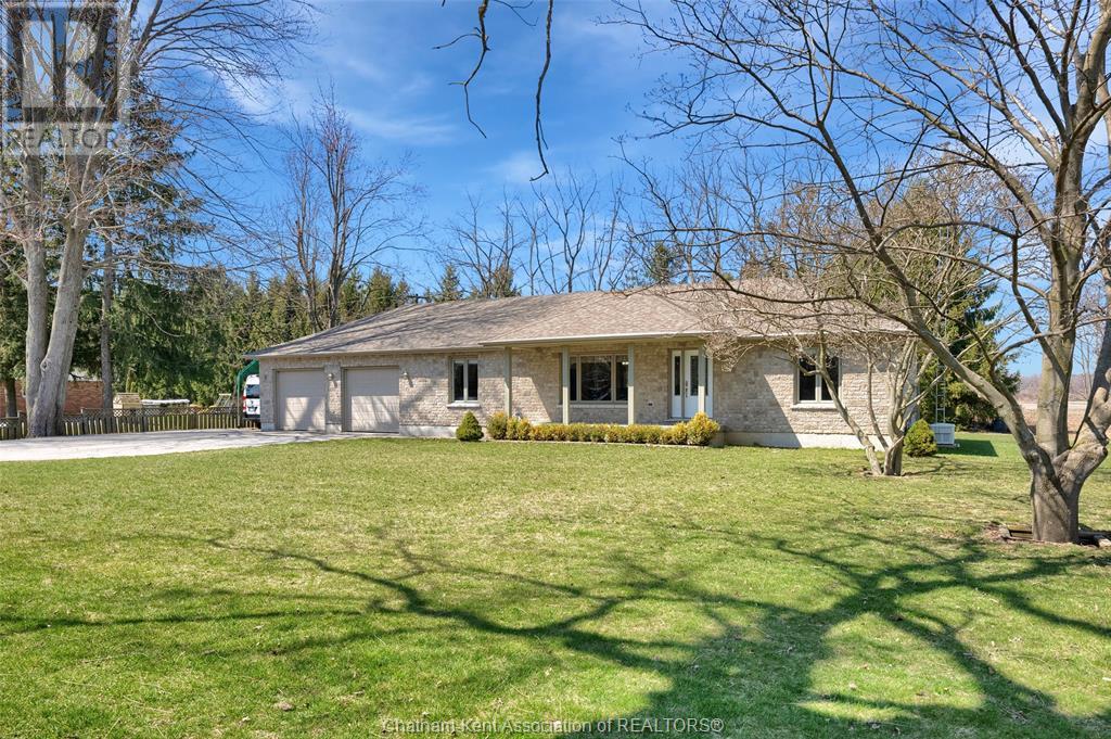 7863 Talbot Trail, Charing Cross, Ontario  N0P 1A0 - Photo 4 - 25008761