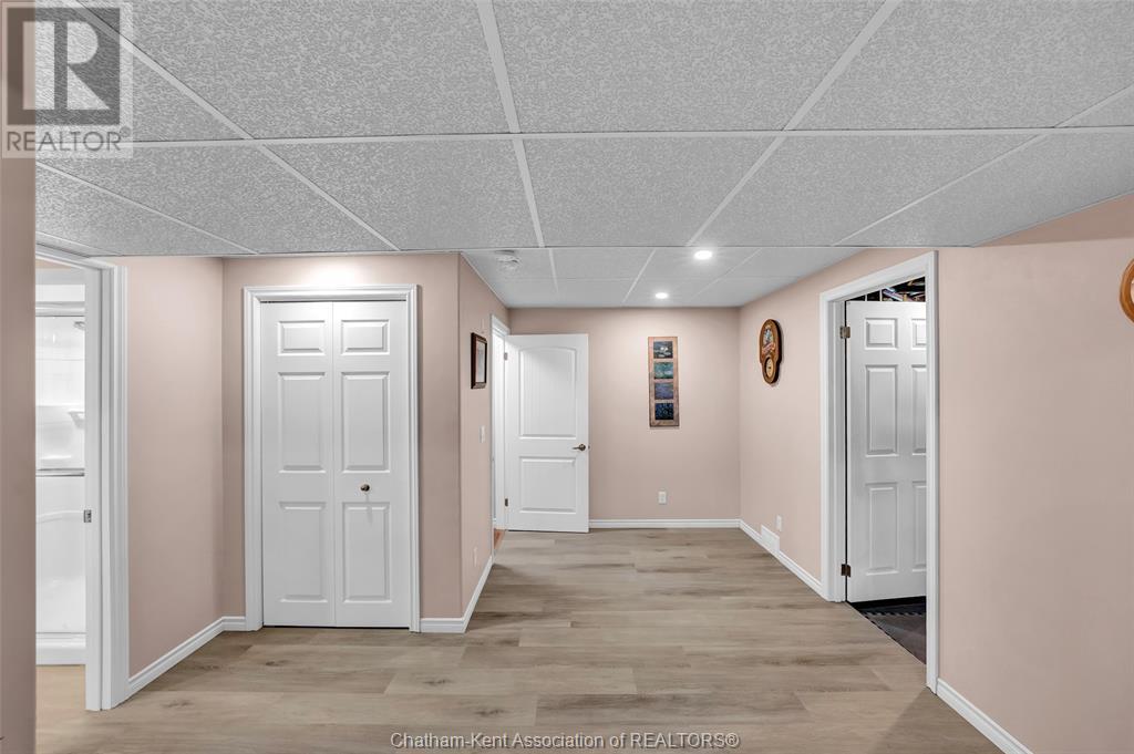 7863 Talbot Trail, Charing Cross, Ontario  N0P 1A0 - Photo 40 - 25008761