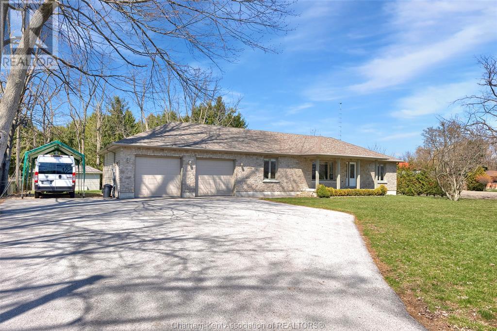 7863 Talbot Trail, Charing Cross, Ontario  N0P 1A0 - Photo 5 - 25008761