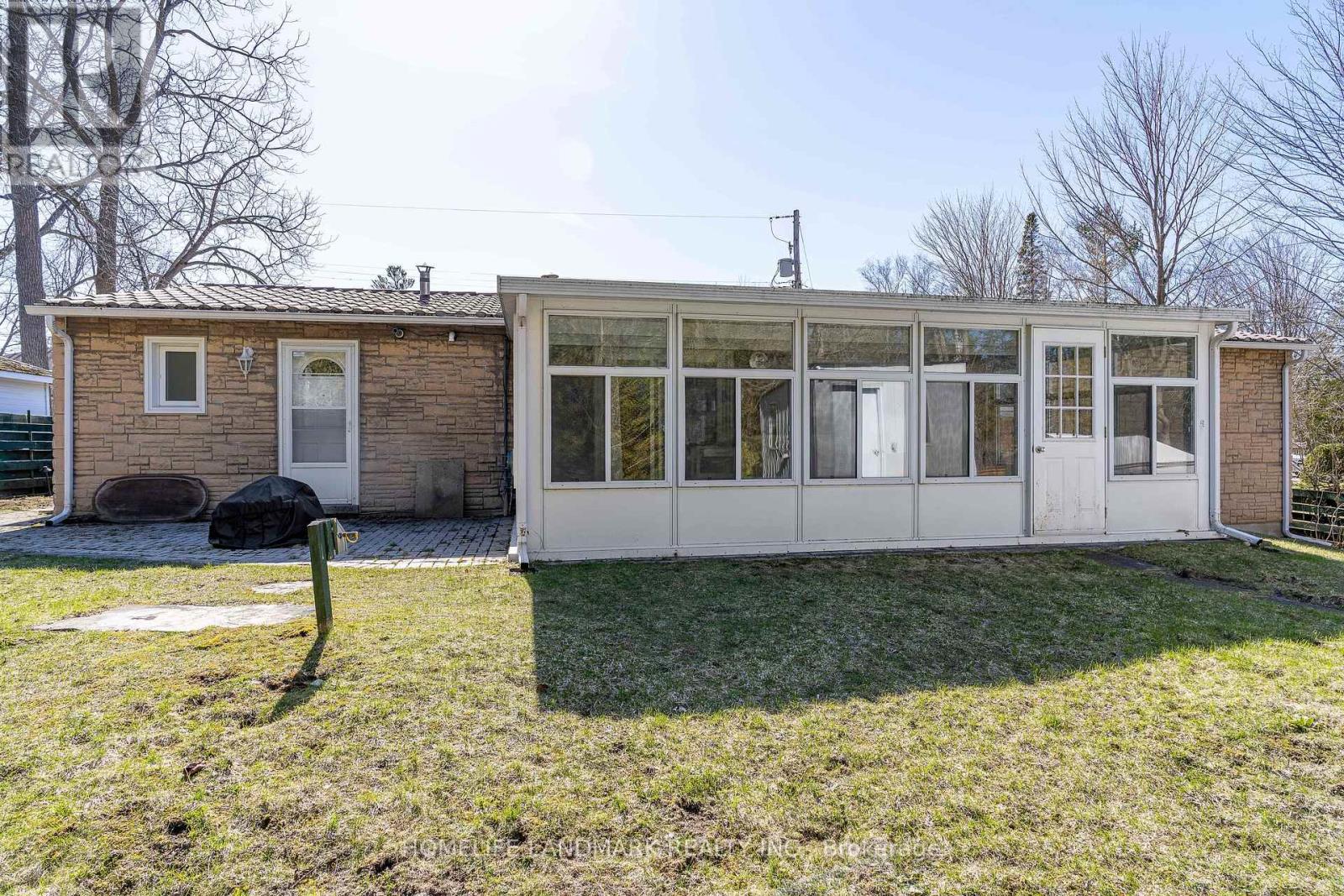 19 62nd Street N, Wasaga Beach, Ontario  L9Z 1V4 - Photo 31 - S12091954