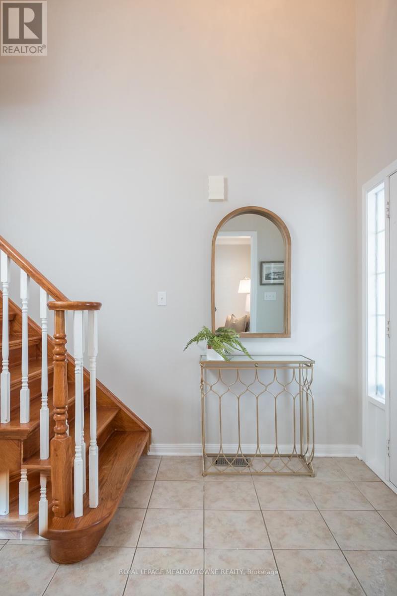 Property at 488 TRUDEAU DRIVE image 2