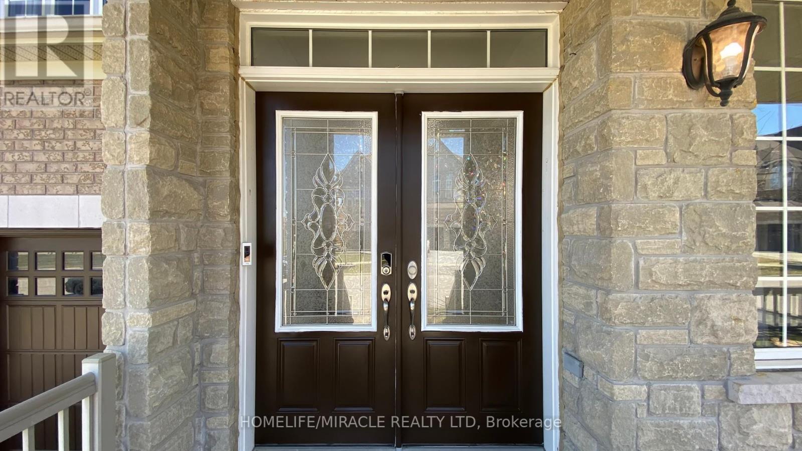Property at 33 GARRYOAKS DRIVE image 4