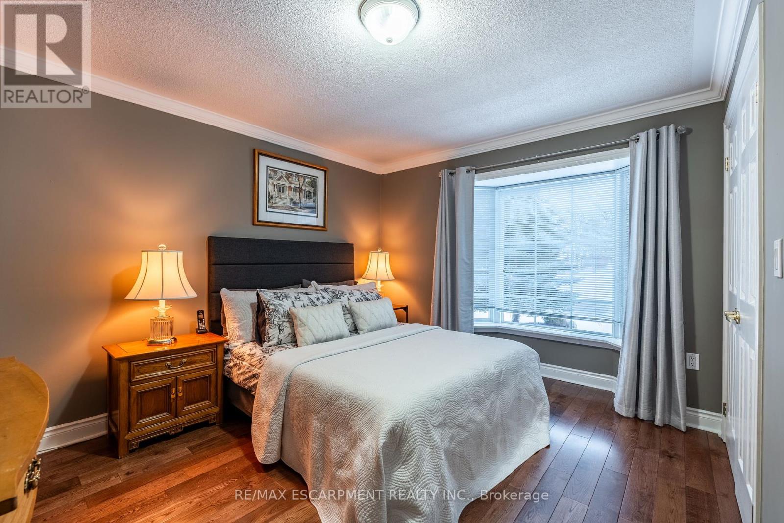 120 Glenariff Drive, Hamilton, Ontario  L8B 1A5 - Photo 24 - X12092296