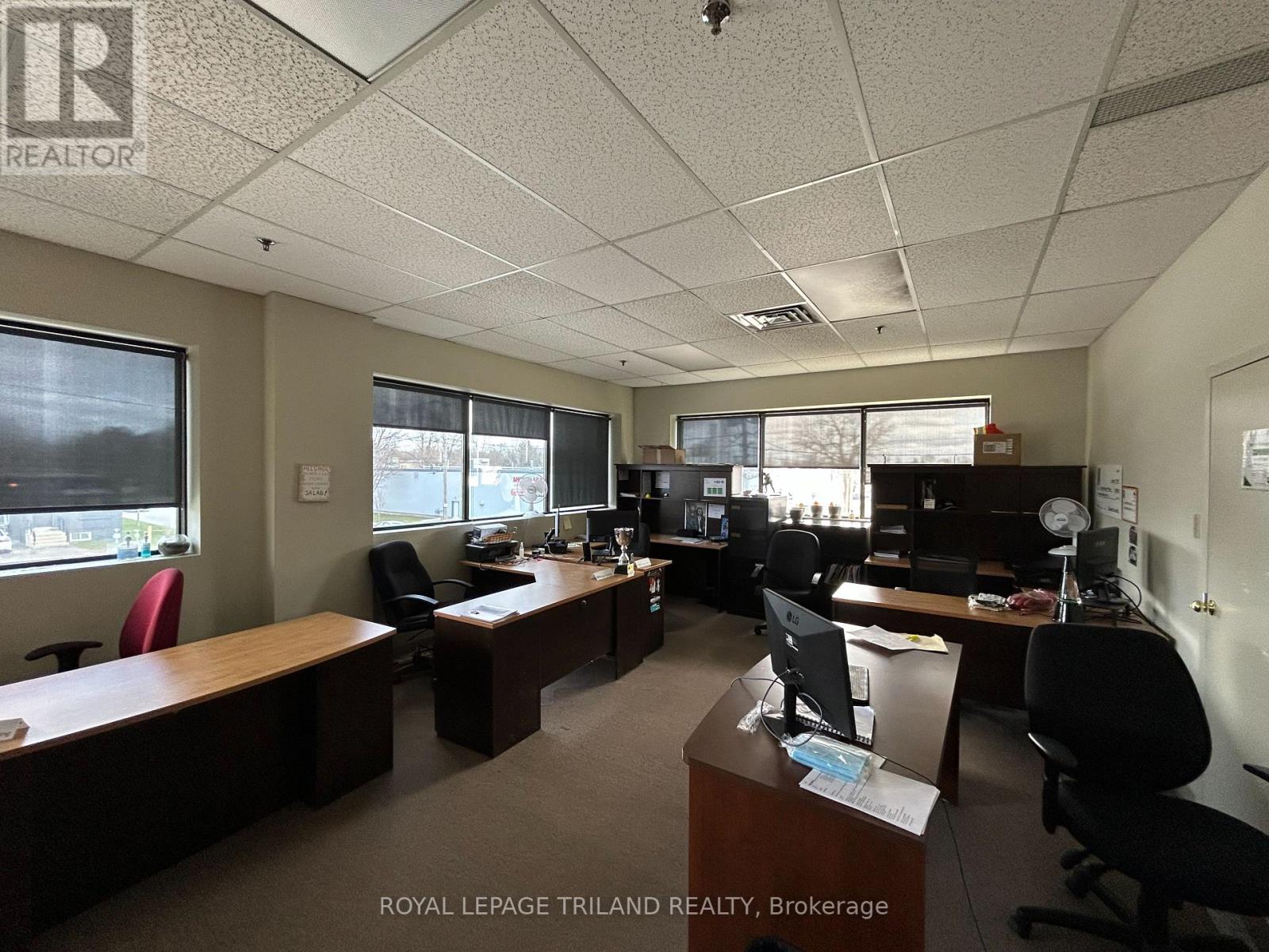 1150 Frances Street N, London East, Ontario  N5W 5N5 - Photo 3 - X12092324