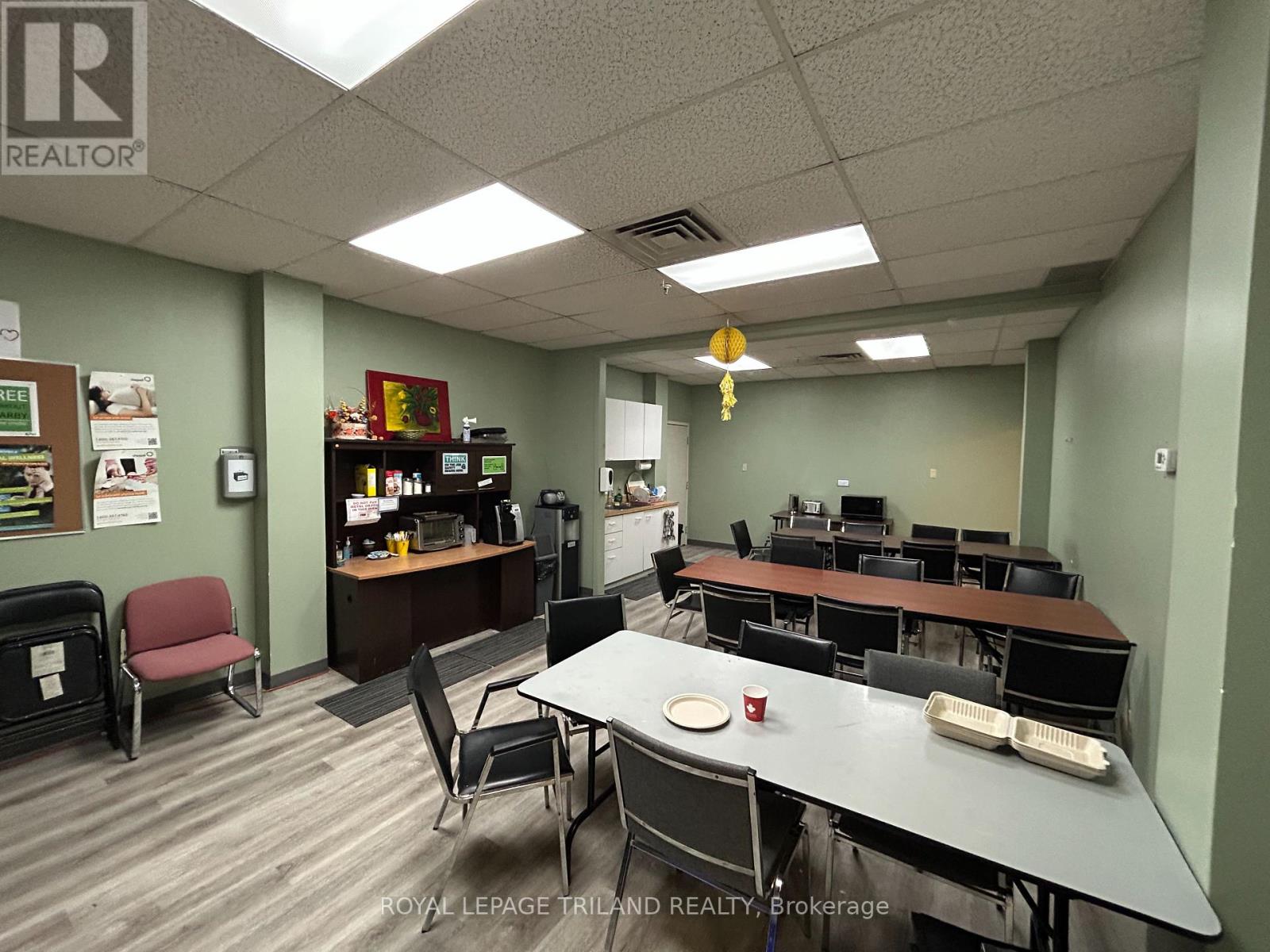 1150 Frances Street N, London East, Ontario  N5W 5N5 - Photo 5 - X12092324