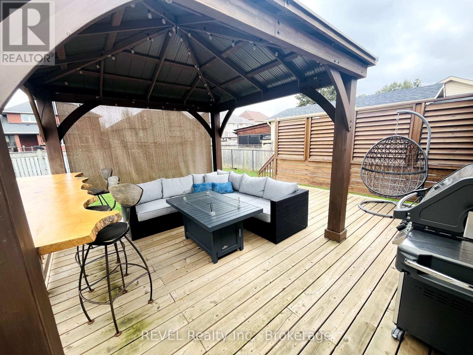 Property at 17 VARADI AVENUE image 5