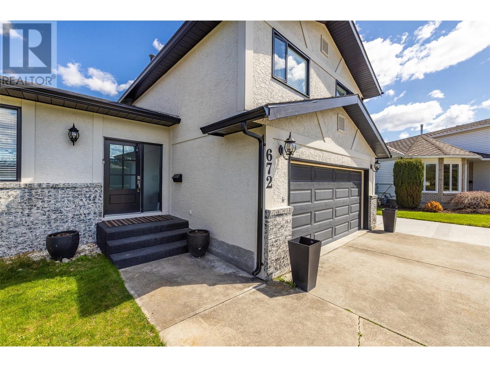 Property at 672 Greene Road image 1