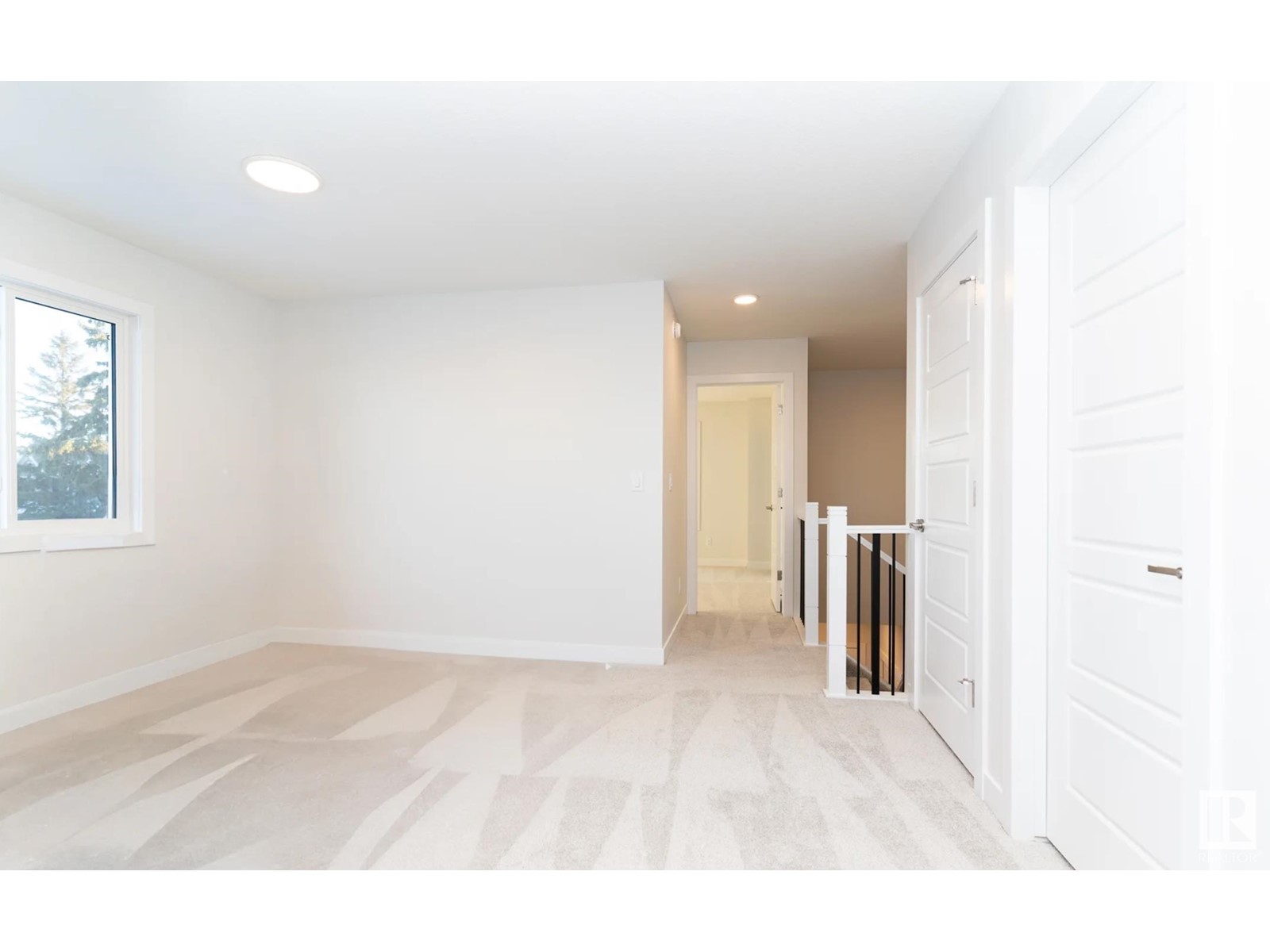 6122 Carr Rd Nw, Edmonton, Alberta  T5E 6Y4 - Photo 7 - E4427735