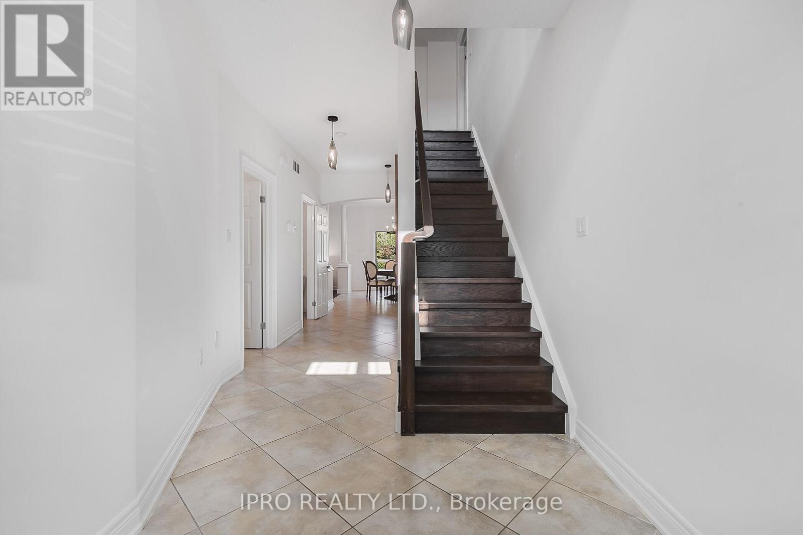 Property at 19 WESTRA DRIVE image 2