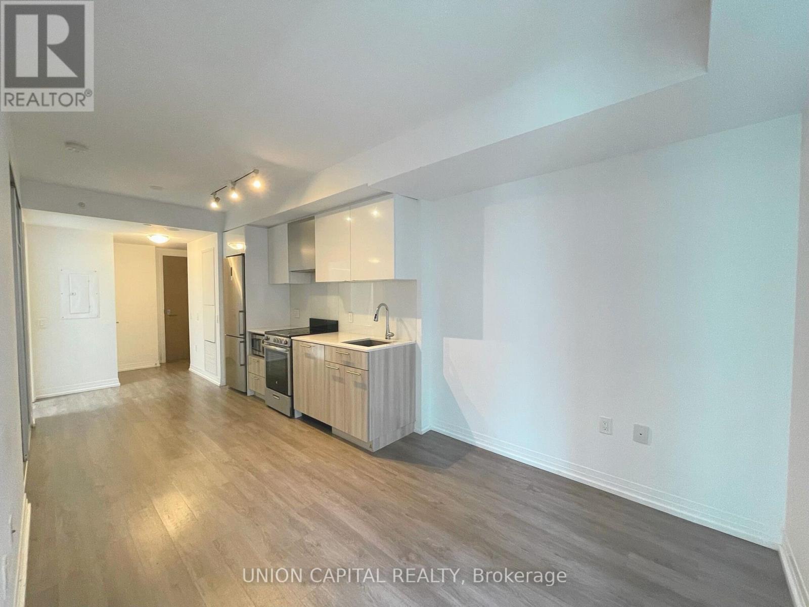 1830 - 251 Jarvis Street, Toronto (Church-Yonge Corridor), Ontario  M5B 0C3 - Photo 10 - C12092338
