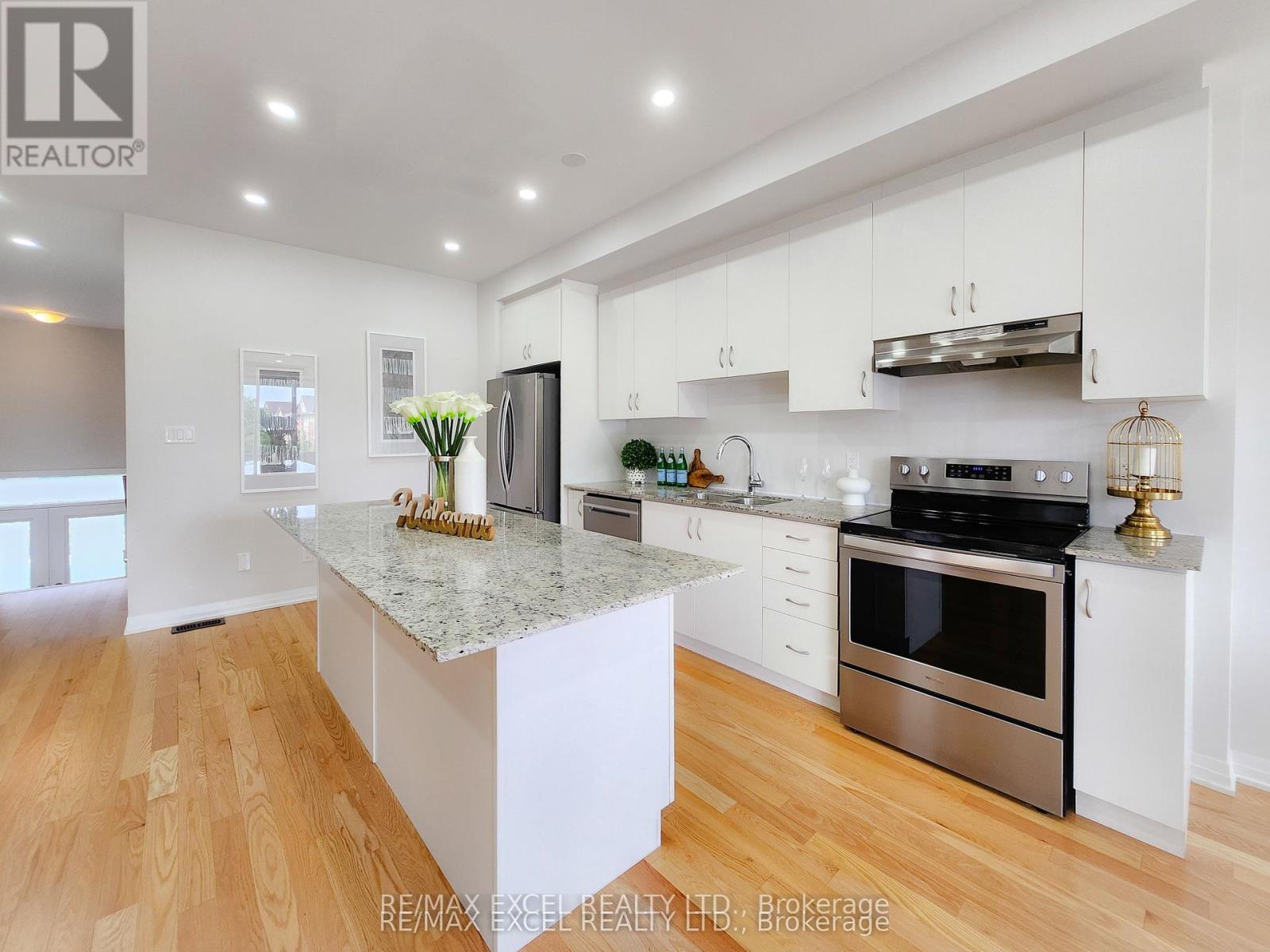 5 Beer Lane, Markham, Ontario  L6E 0V2 - Photo 5 - N12092319