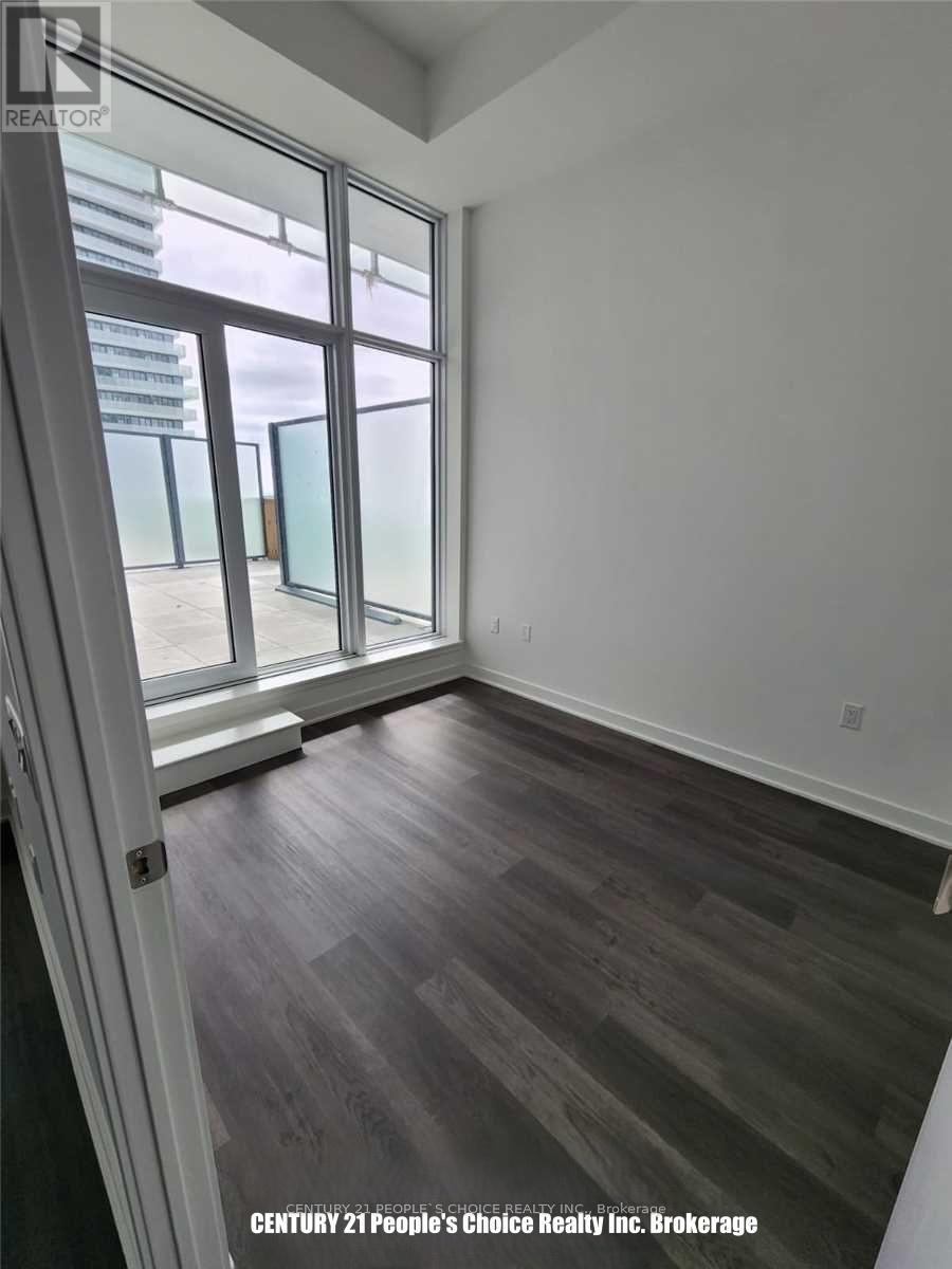 501 - 3900 Confederation Parkway S, Mississauga, Ontario  L5B 0K7 - Photo 6 - W12092354