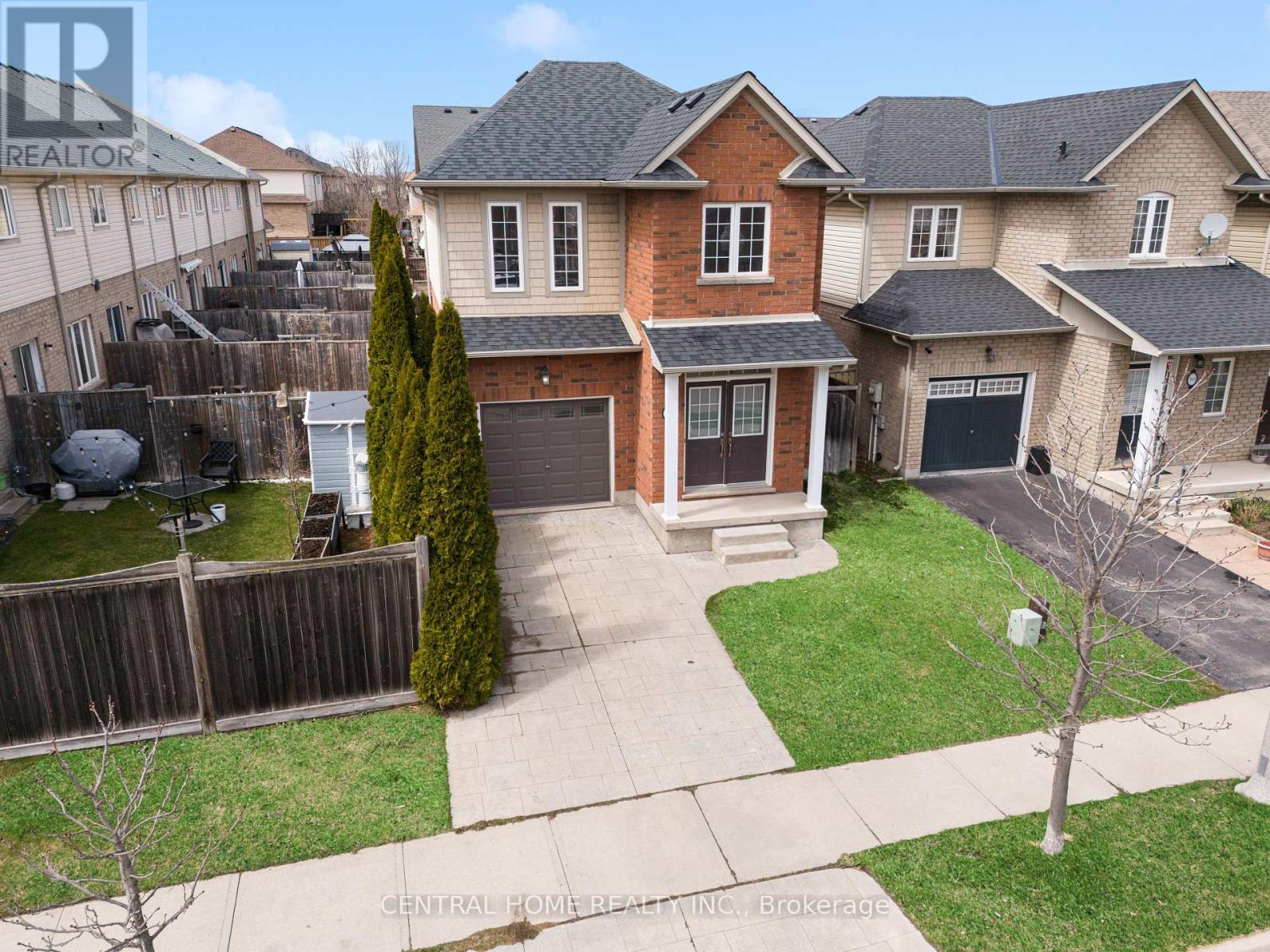 Property at 165 PALACEBEACH TRAIL image 3