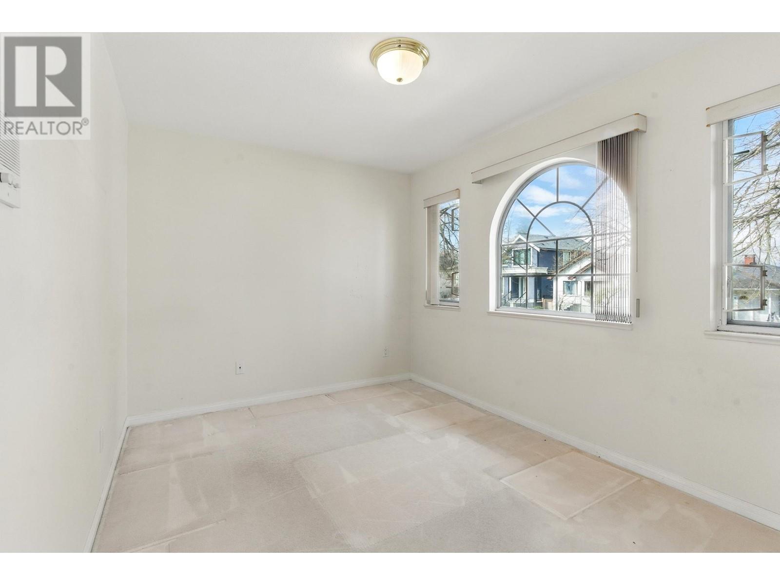 1952 E 37th Avenue, Vancouver, British Columbia  V5P 1G1 - Photo 30 - R2991874