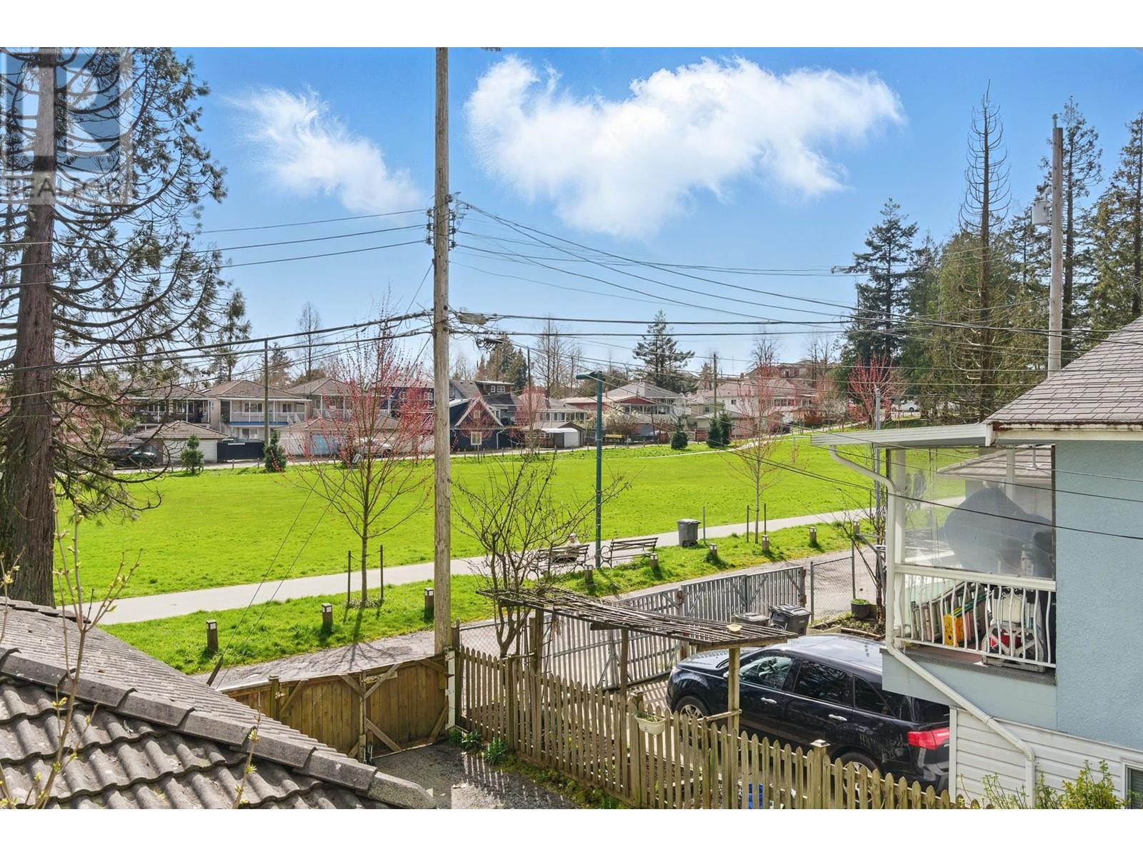1952 E 37th Avenue, Vancouver, British Columbia  V5P 1G1 - Photo 1 - R2991874