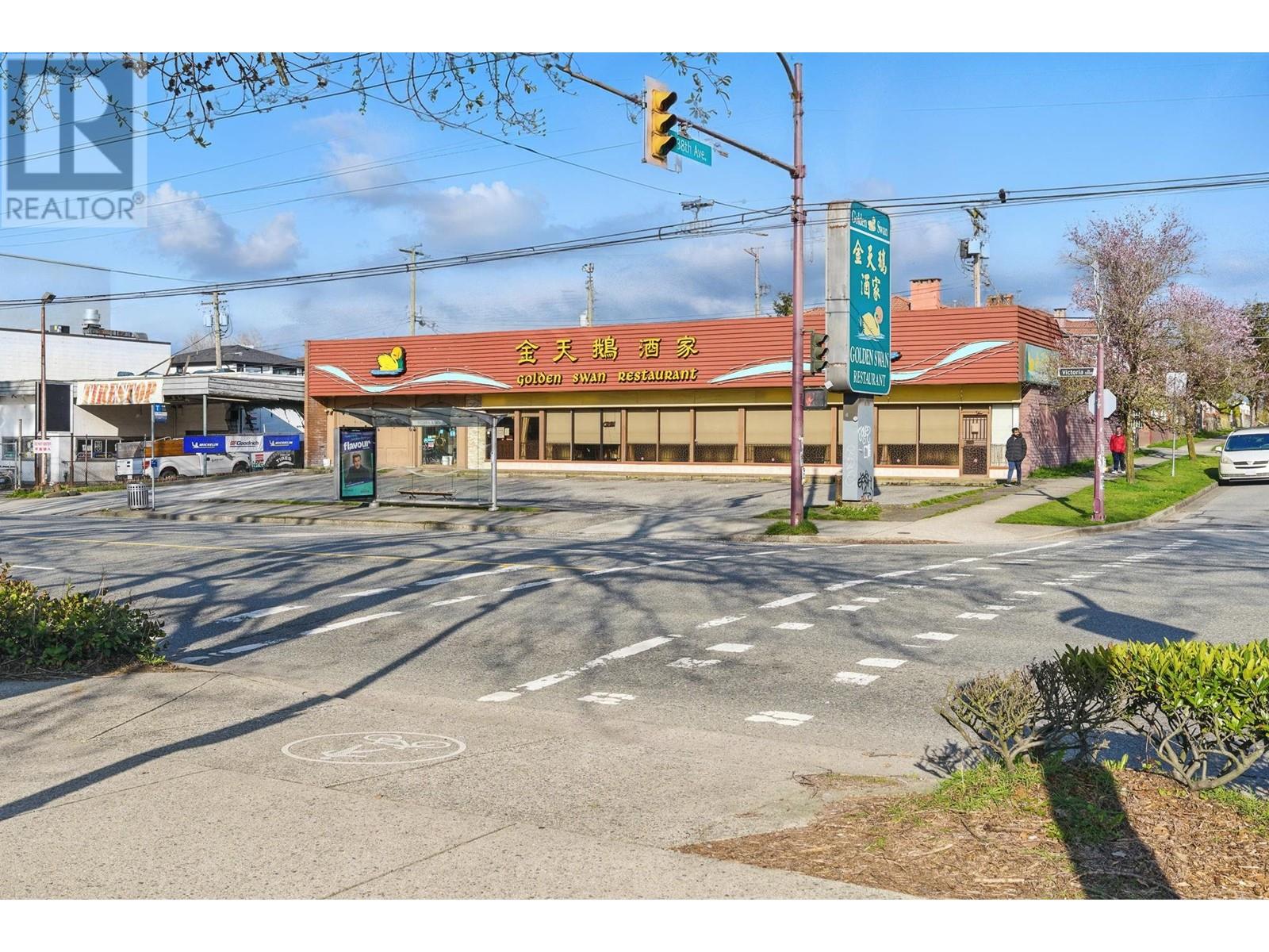 1952 E 37th Avenue, Vancouver, British Columbia  V5P 1G1 - Photo 38 - R2991874