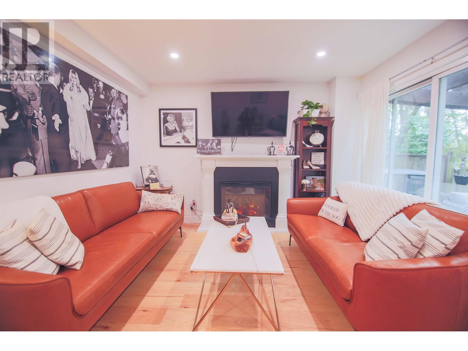Property at 1 1140 EAGLERIDGE DRIVE image 3