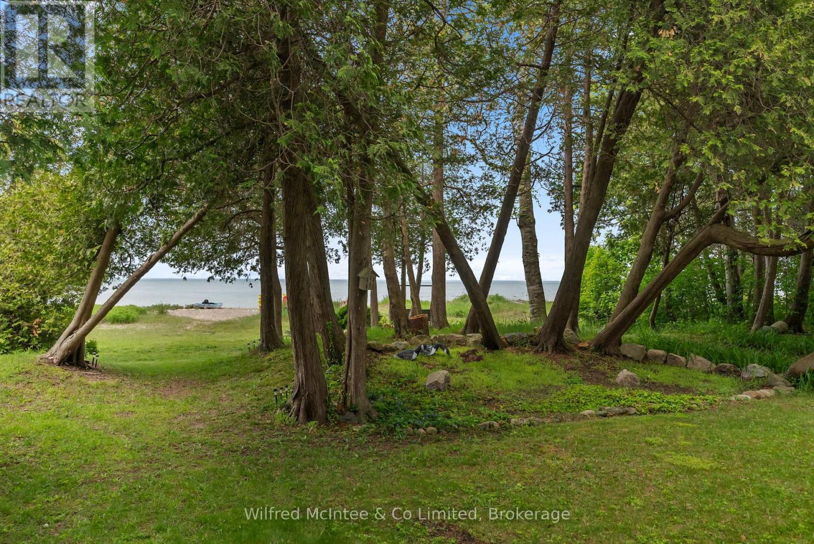 135 Huron Road, Huron-Kinloss, Ontario  N2Z 2X3 - Photo 31 - X12052724