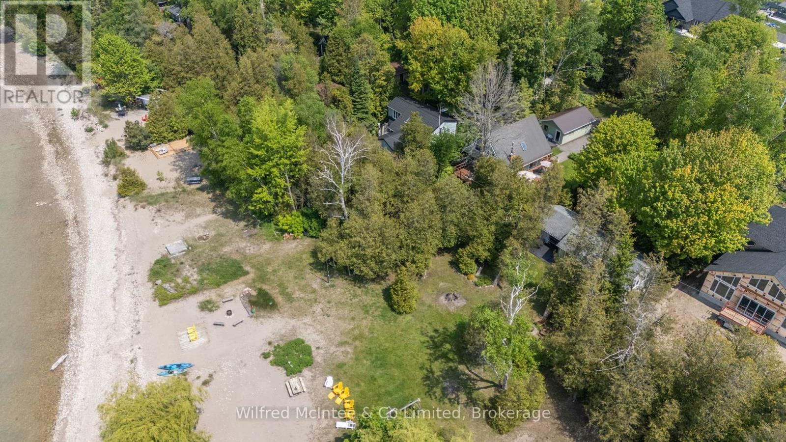 135 Huron Road, Huron-Kinloss, Ontario  N2Z 2X3 - Photo 36 - X12052724