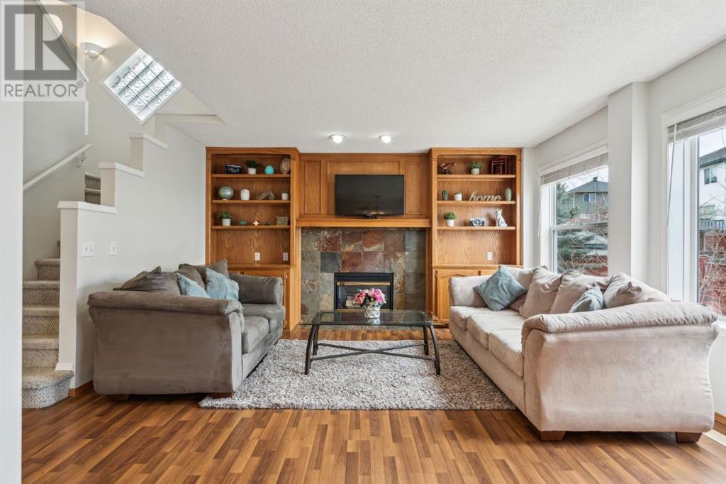 39 Bridlecreek Terrace Sw, Calgary, Alberta  T2Y 3N7 - Photo 3 - A2206378