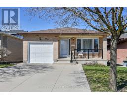 43 EVEREST STREET, Hamilton, Ontario