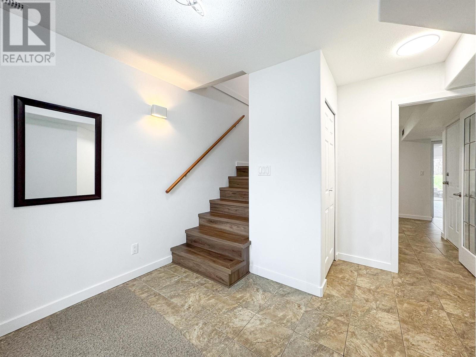 Property at 59 HALLMAN STREET image 3