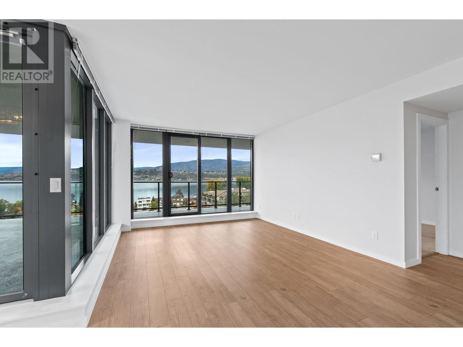 Property at 485 Groves Avenue Unit# 905 image 5