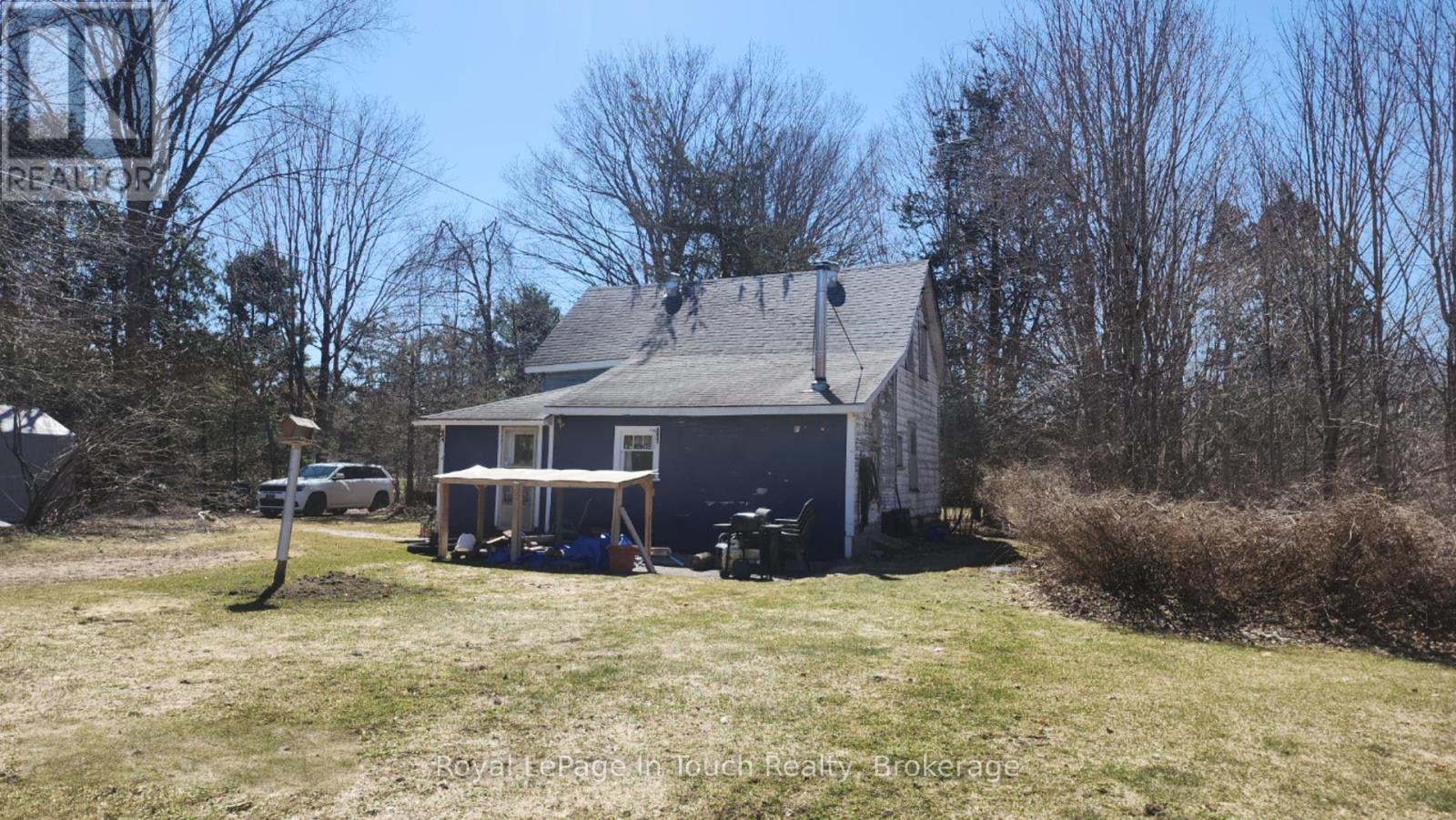1655 Newton Street W, Tay, Ontario  L0K 2A0 - Photo 10 - S12092440