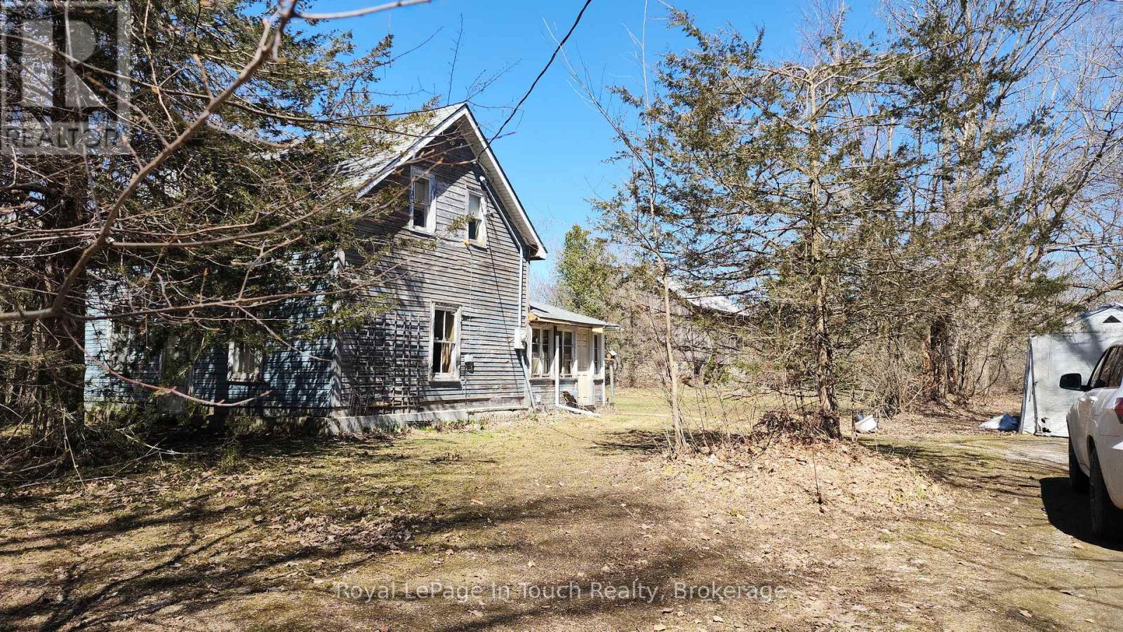 1655 Newton Street W, Tay, Ontario  L0K 2A0 - Photo 12 - S12092440