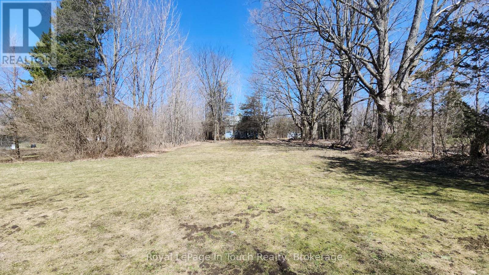 1655 Newton Street W, Tay, Ontario  L0K 2A0 - Photo 3 - S12092440