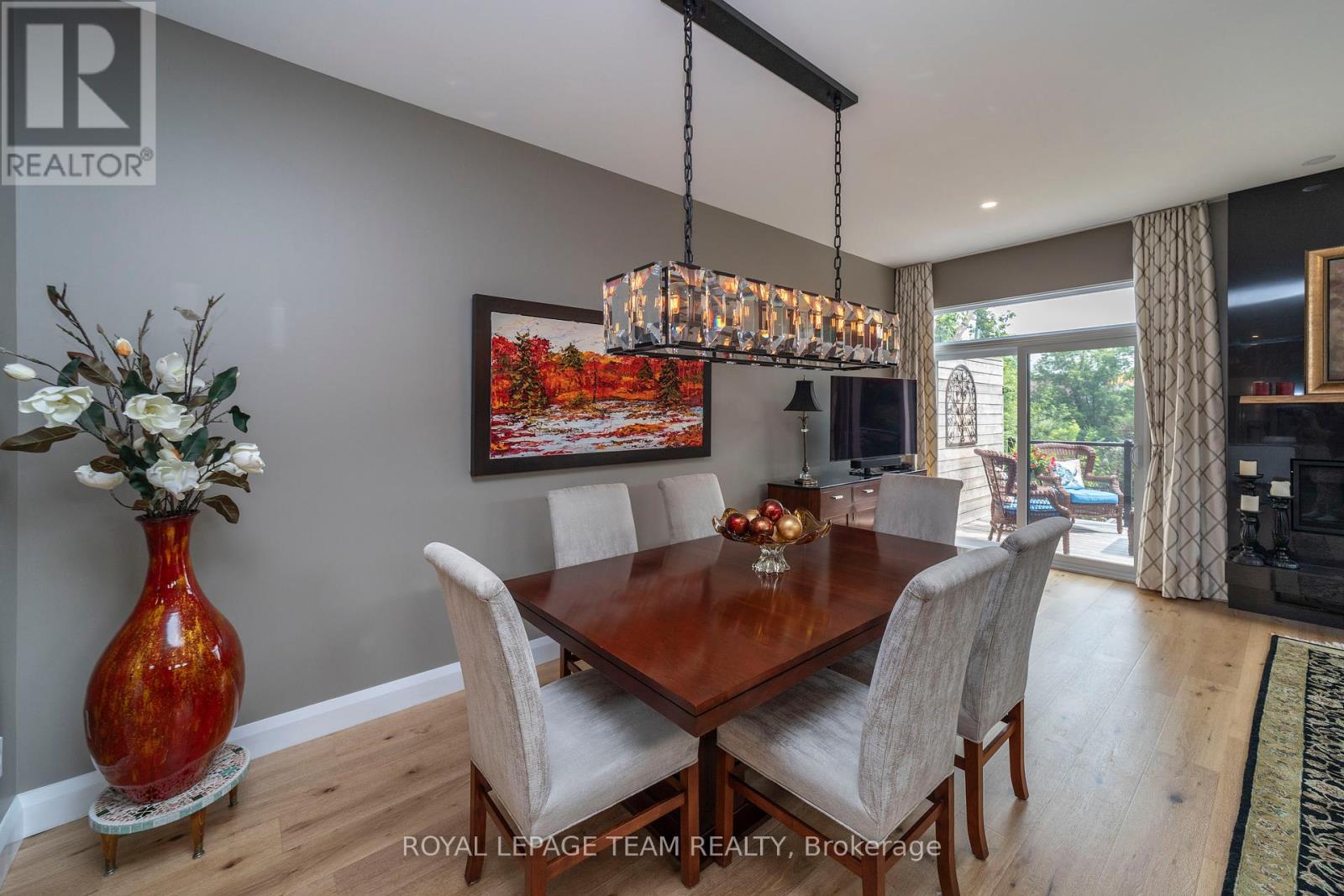 51 Aylen Avenue, Ottawa, Ontario  K2A 3P6 - Photo 12 - X12017865