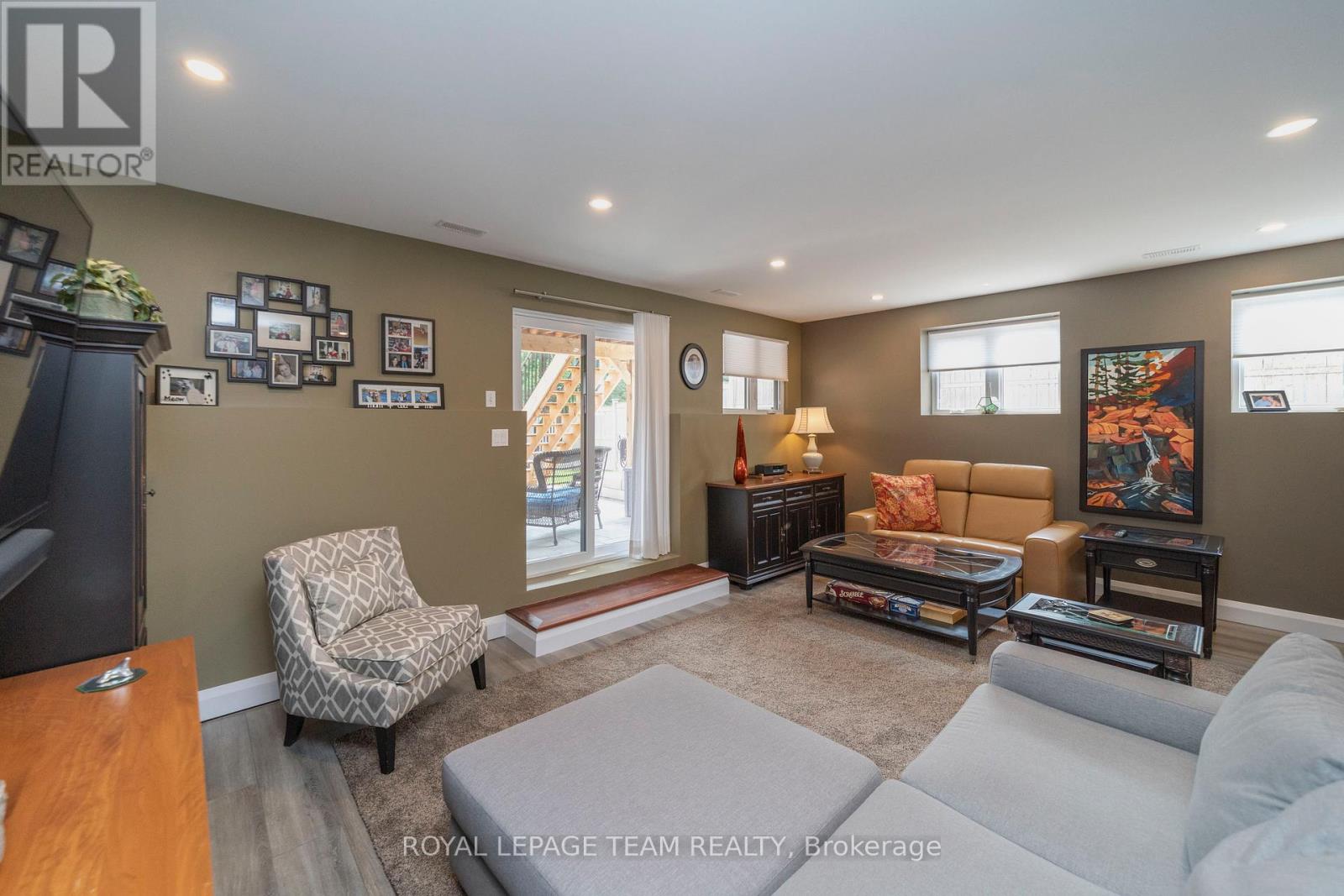 51 Aylen Avenue, Ottawa, Ontario  K2A 3P6 - Photo 29 - X12017865