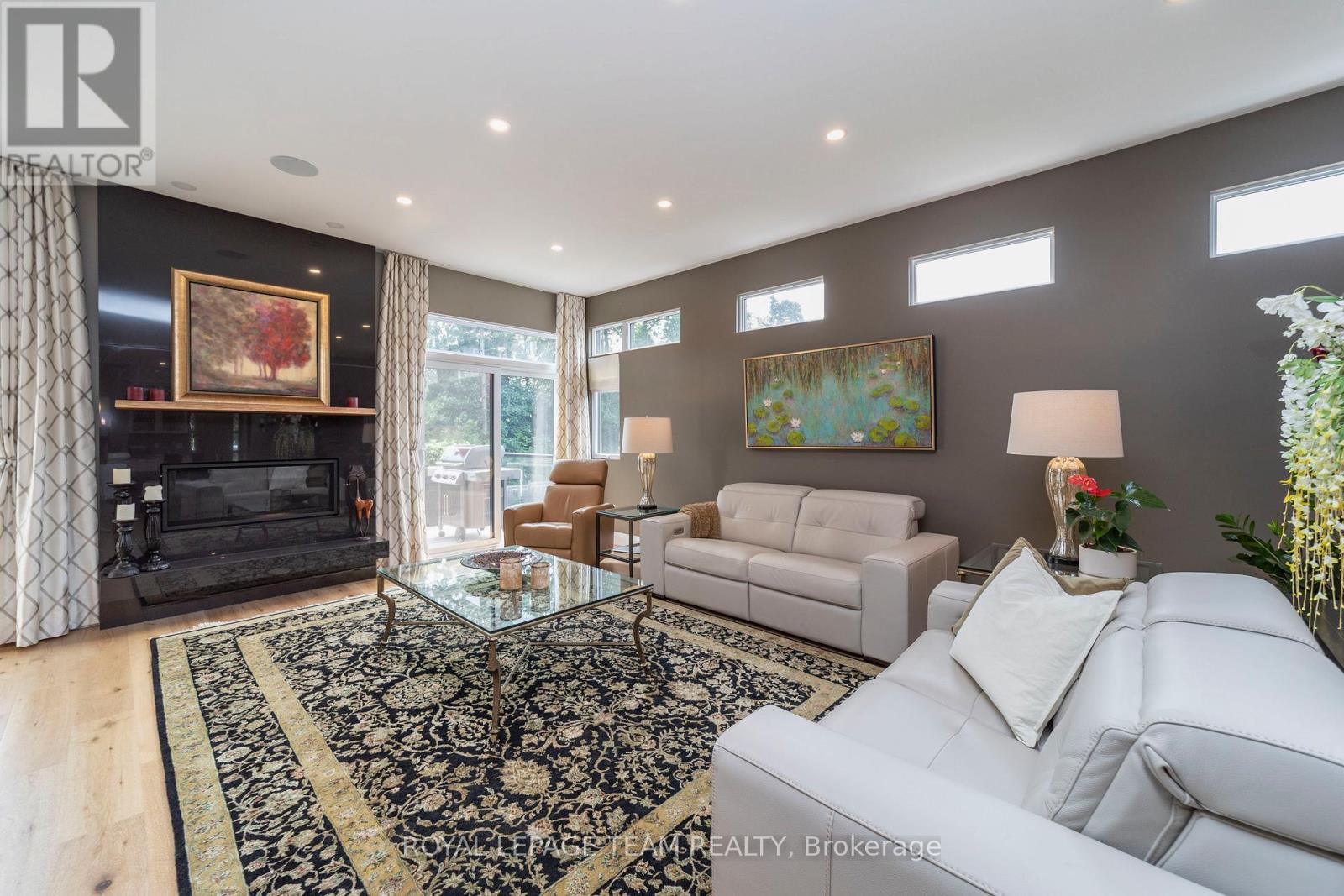 51 Aylen Avenue, Ottawa, Ontario  K2A 3P6 - Photo 8 - X12017865