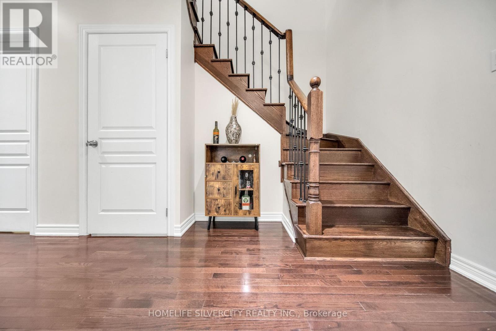 7 Pendulum Circle N, Brampton, Ontario  L6R 3N5 - Photo 21 - W12092435